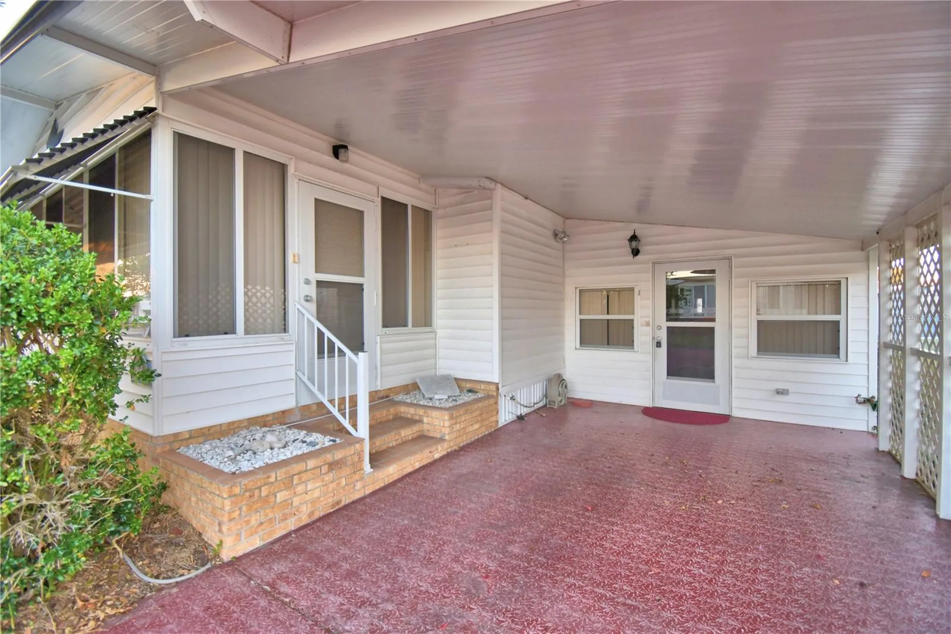 4251 Cedarwood Street Winter Haven FL 33880