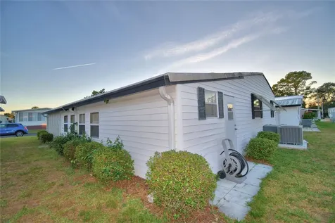 4251 Cedarwood Street Winter Haven FL 33880