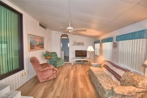 4251 Cedarwood Street Winter Haven FL 33880