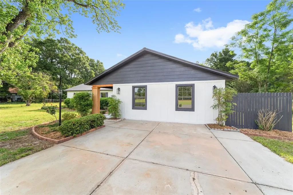 10575 SW 27th Avenue Ocala FL 34476