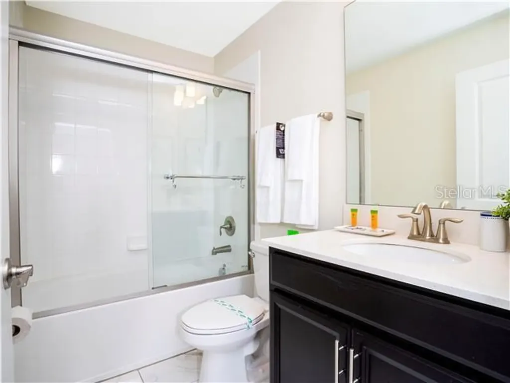 1568 Maidstone Court Davenport FL 33896