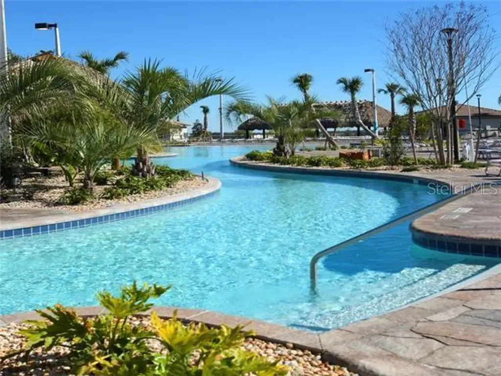 1568 Maidstone Court Davenport FL 33896