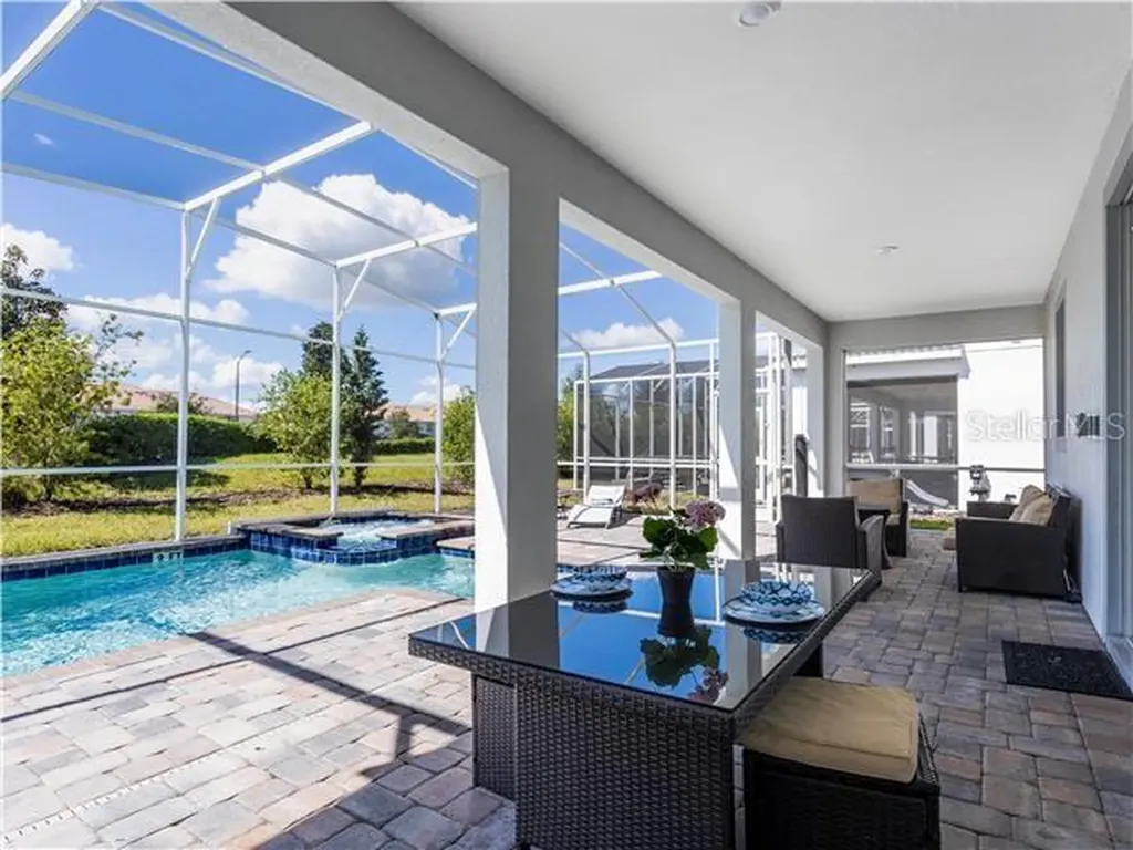1568 Maidstone Court Davenport FL 33896