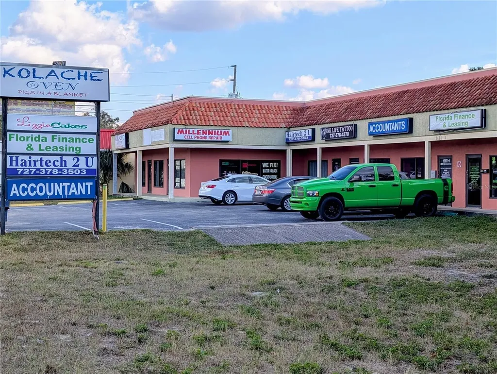 7414 State Road 52 Port Richey FL 34667