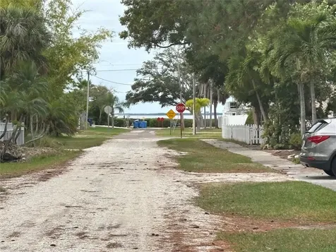 512 Tennessee Avenue Crystal Beach FL 34681