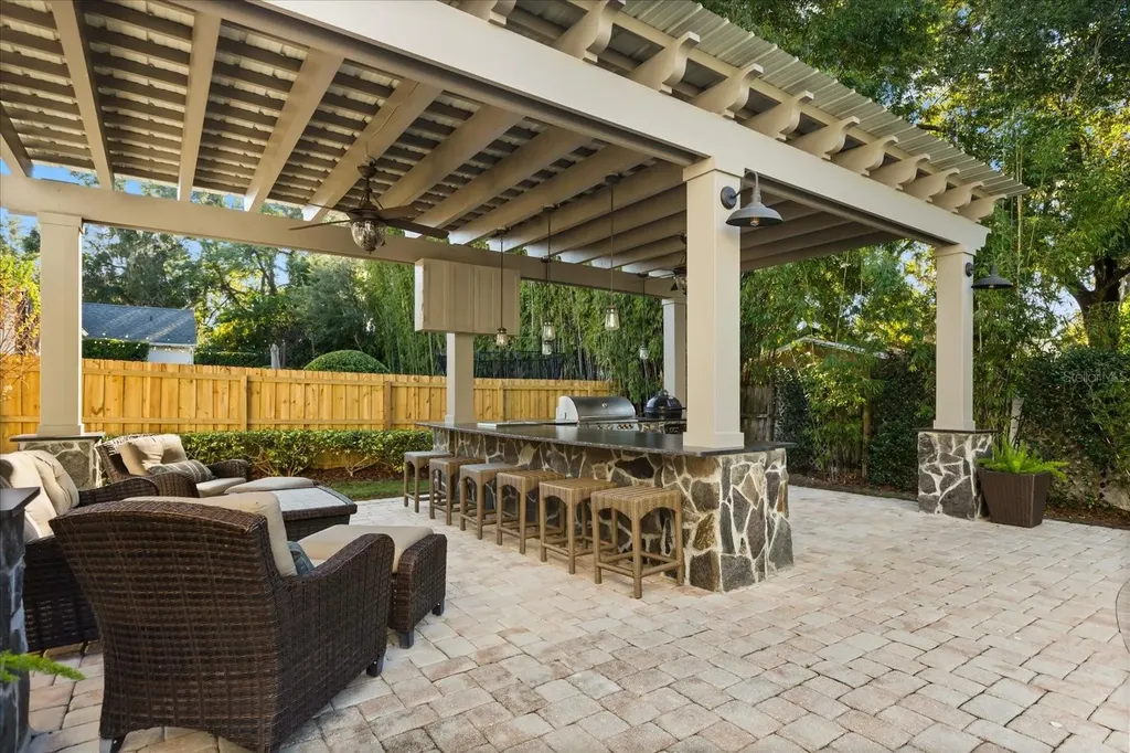 2503 Versailles Avenue Winter Park FL 32789