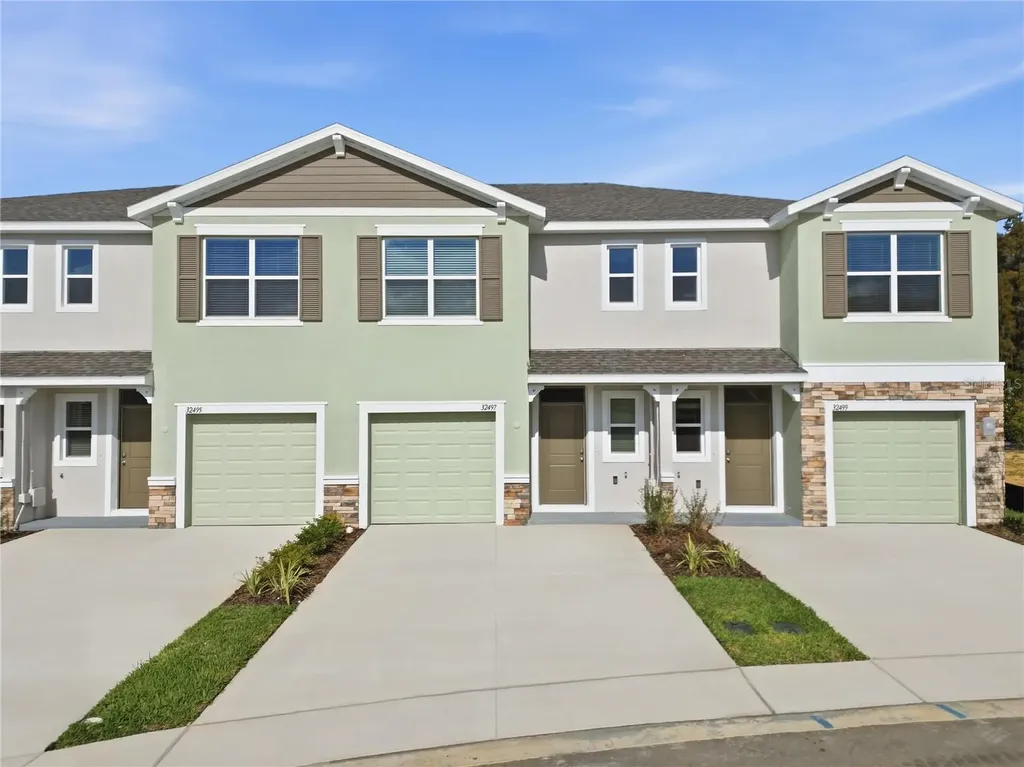32497 Midsummer Night Lane Wesley Chapel FL 33543