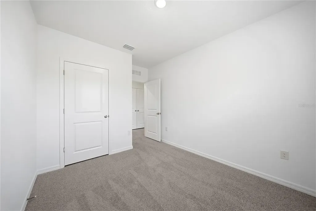32497 Midsummer Night Lane Wesley Chapel FL 33543
