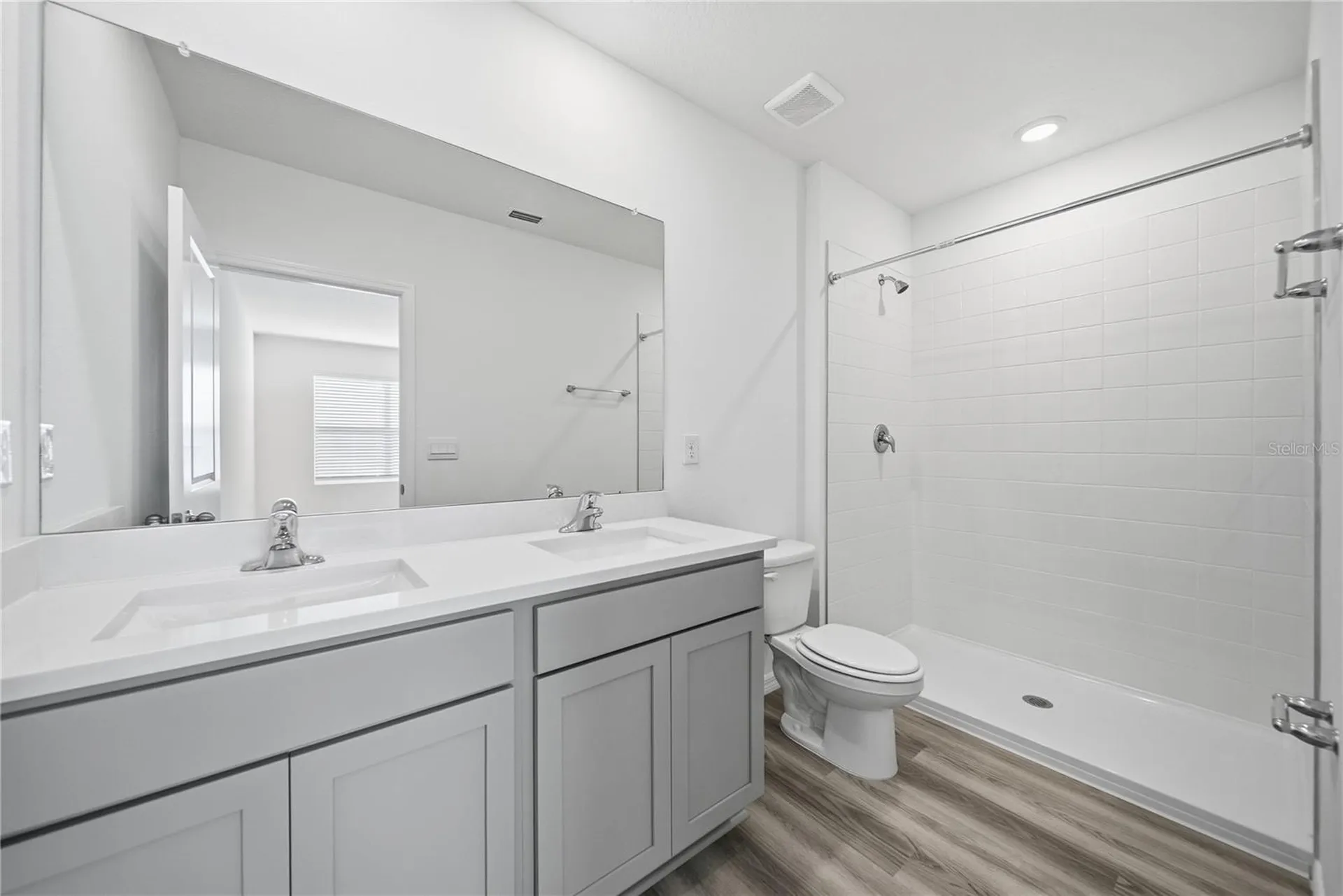 32497 Midsummer Night Lane Wesley Chapel FL 33543