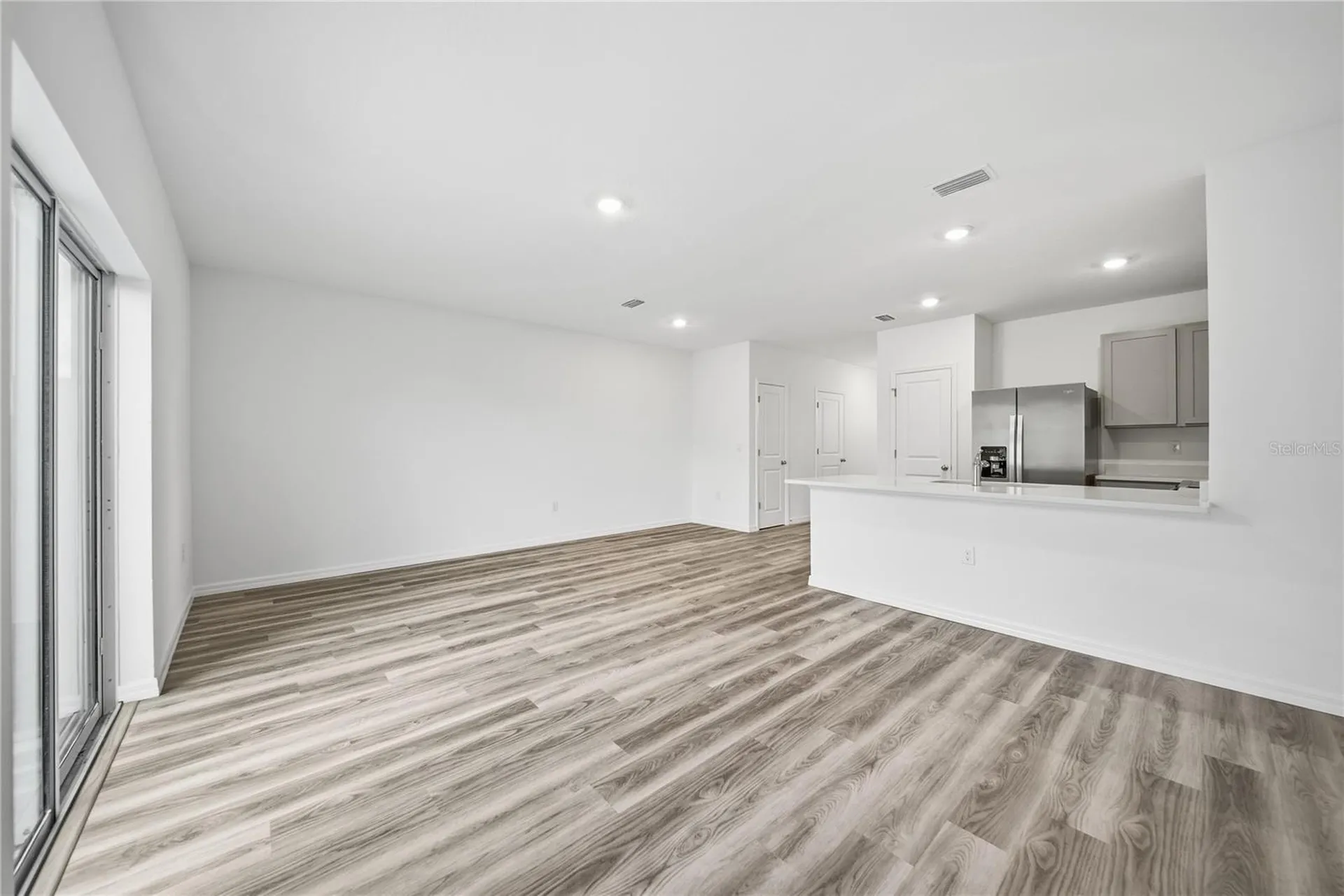 32497 Midsummer Night Lane Wesley Chapel FL 33543