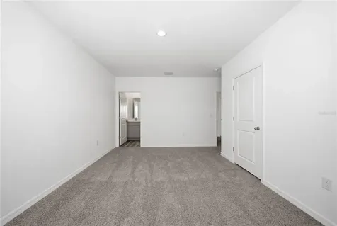 32497 Midsummer Night Lane Wesley Chapel FL 33543