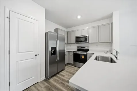 32497 Midsummer Night Lane Wesley Chapel FL 33543