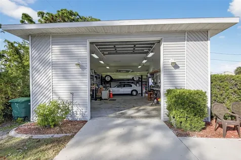 820 Bayshore Drive Englewood FL 34223