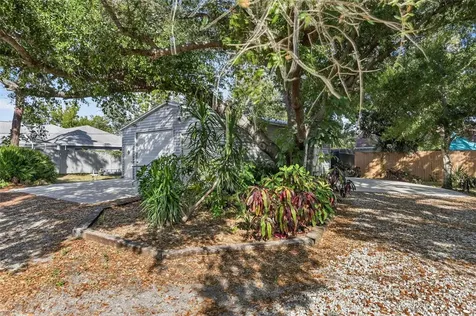 820 Bayshore Drive Englewood FL 34223