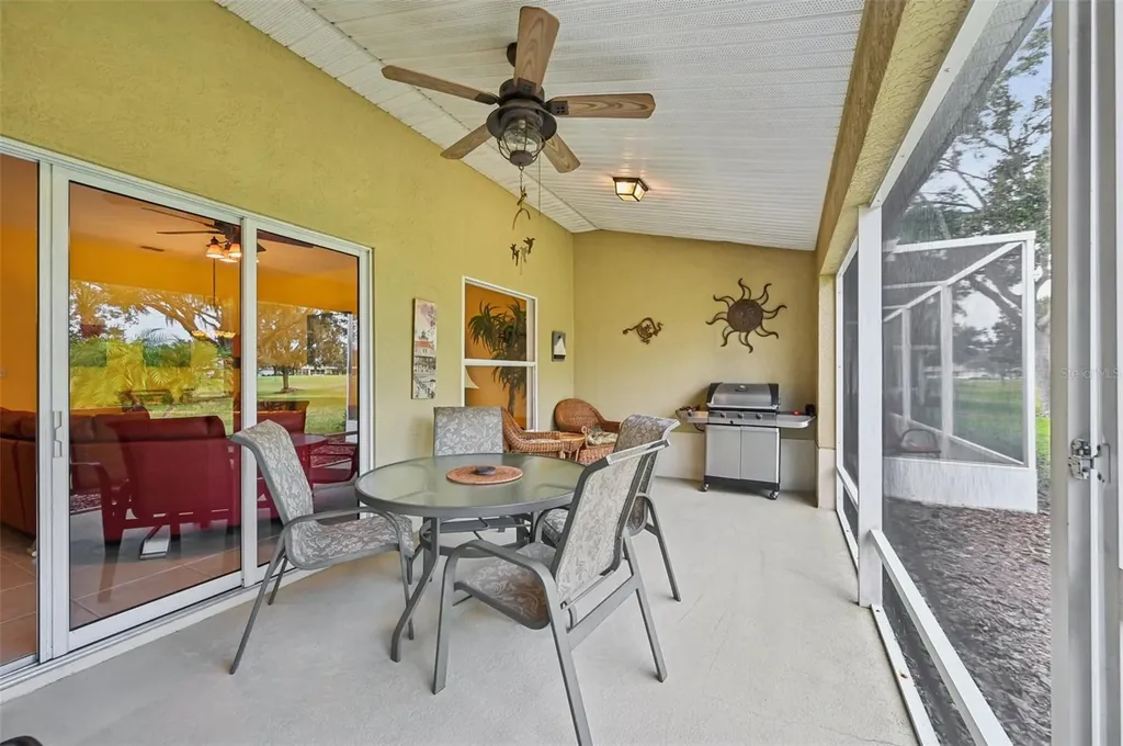 2103 Grantham Greens Drive Sun City Center FL 33573