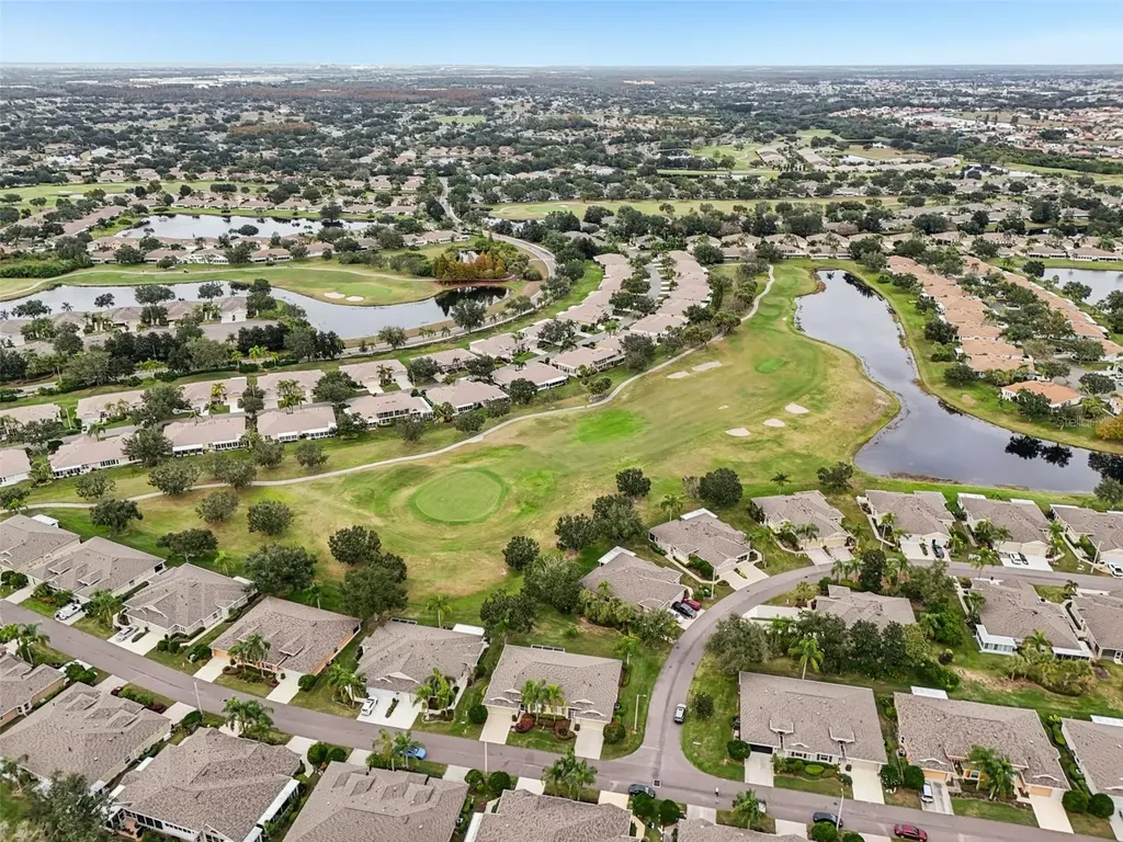 2103 Grantham Greens Drive Sun City Center FL 33573