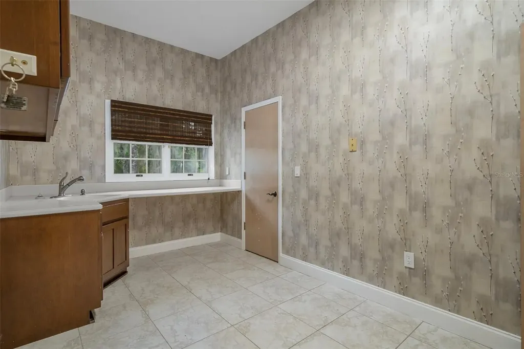 7268 Crystal Spring Run Weeki Wachee FL 34607