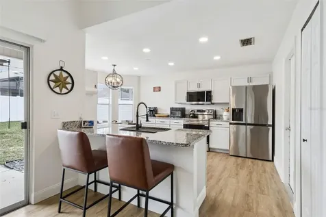 1724 Dorset Drive Mount Dora FL 32757