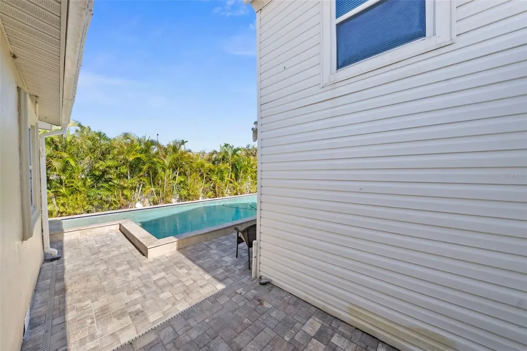 204 44th Avenue St Pete Beach FL 33706