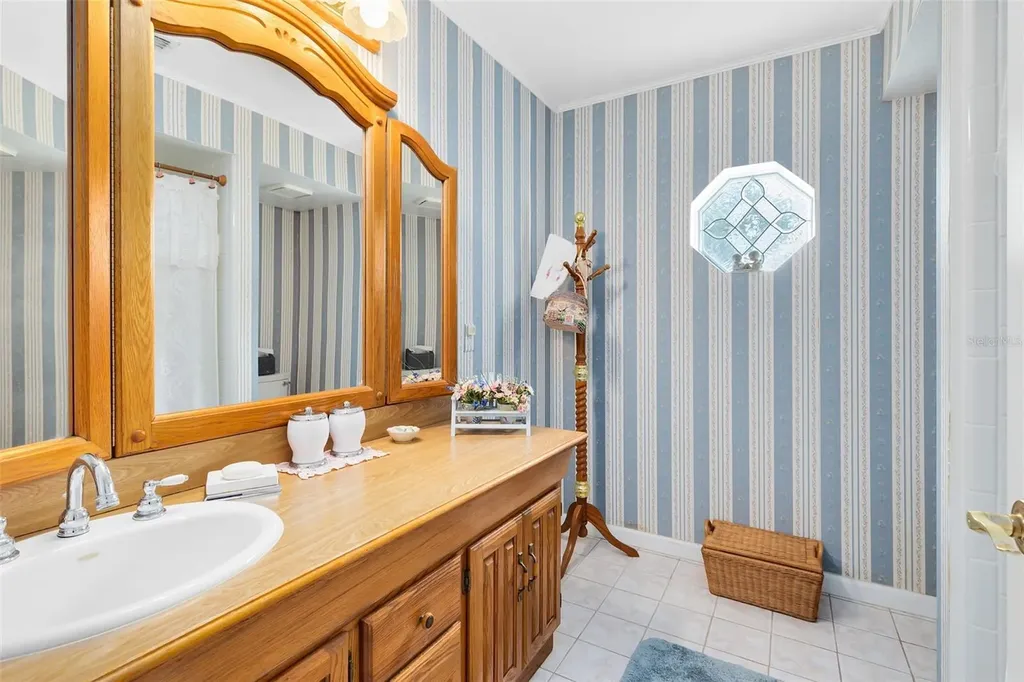 435 Lantern Drive Kenansville FL 34739