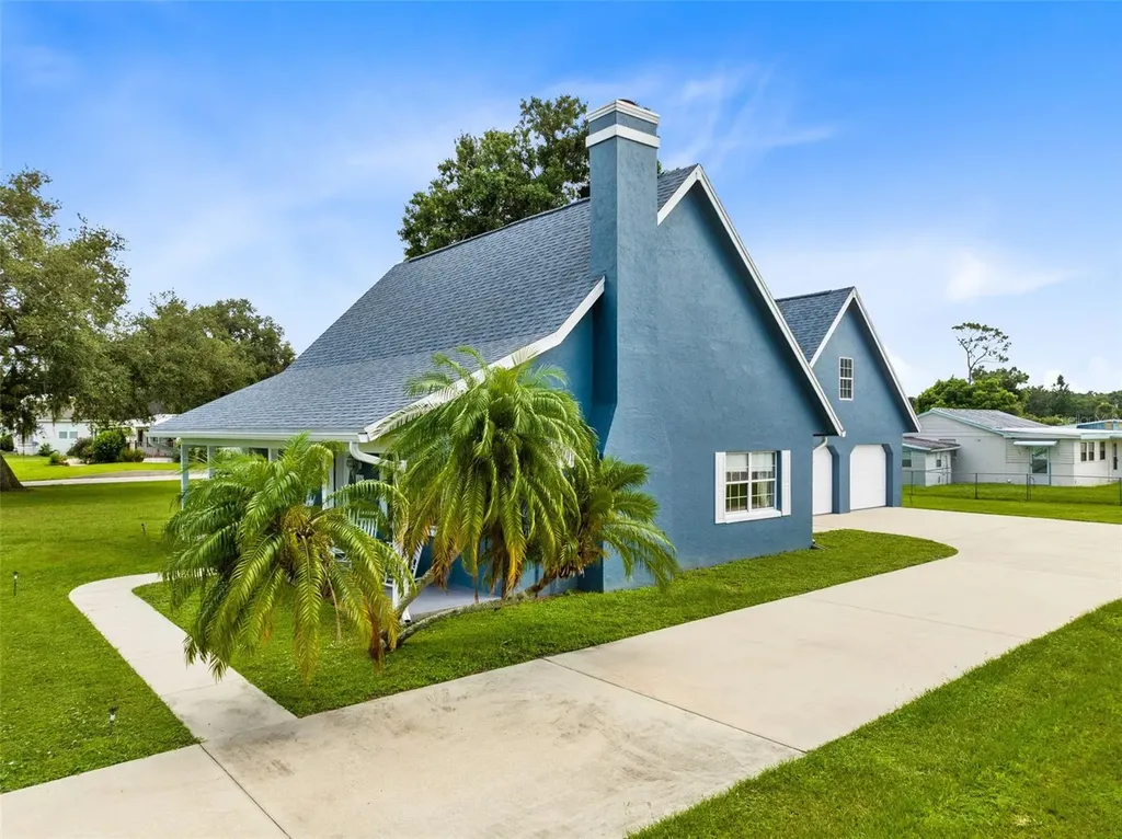 435 Lantern Drive Kenansville FL 34739