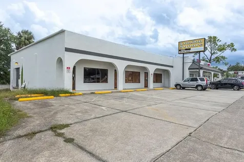 1103 S Woodland Boulevard Deland FL 32720