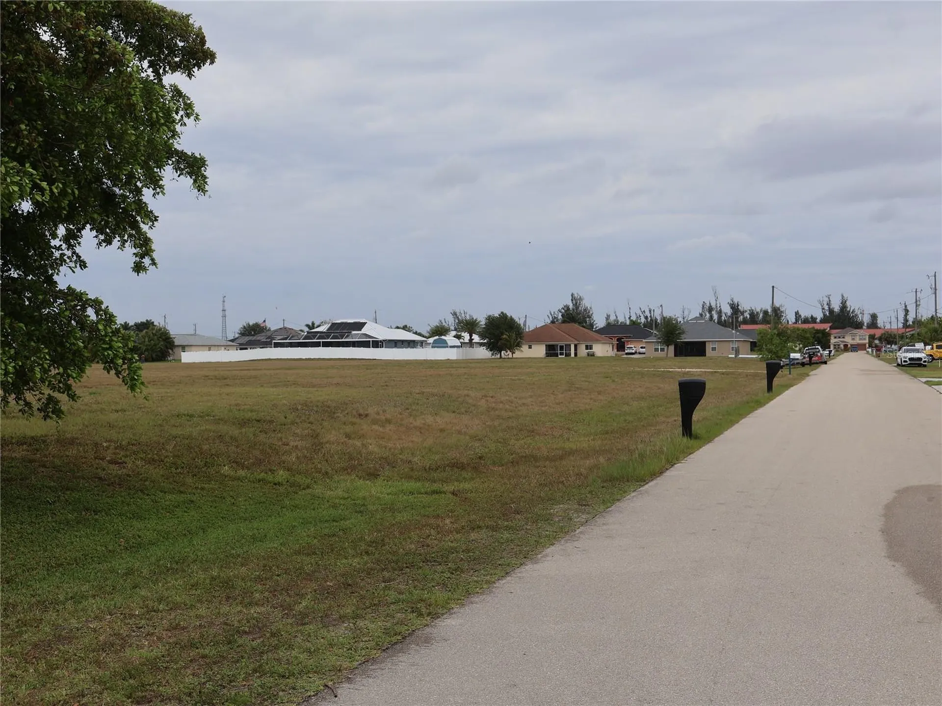 1321 SW 21st Avenue Cape Coral FL 33991