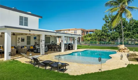 1 Pinar Del Mar Street Camuy PR 00627