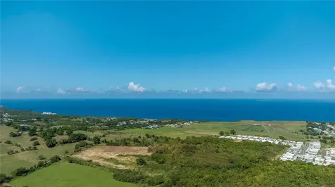 1 Pinar Del Mar Street Camuy PR 00627
