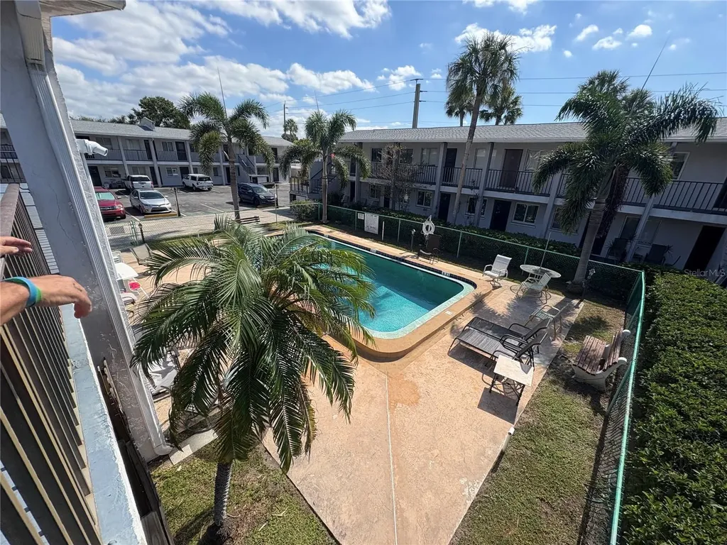 3101 Bee Ridge Road Sarasota FL 34239
