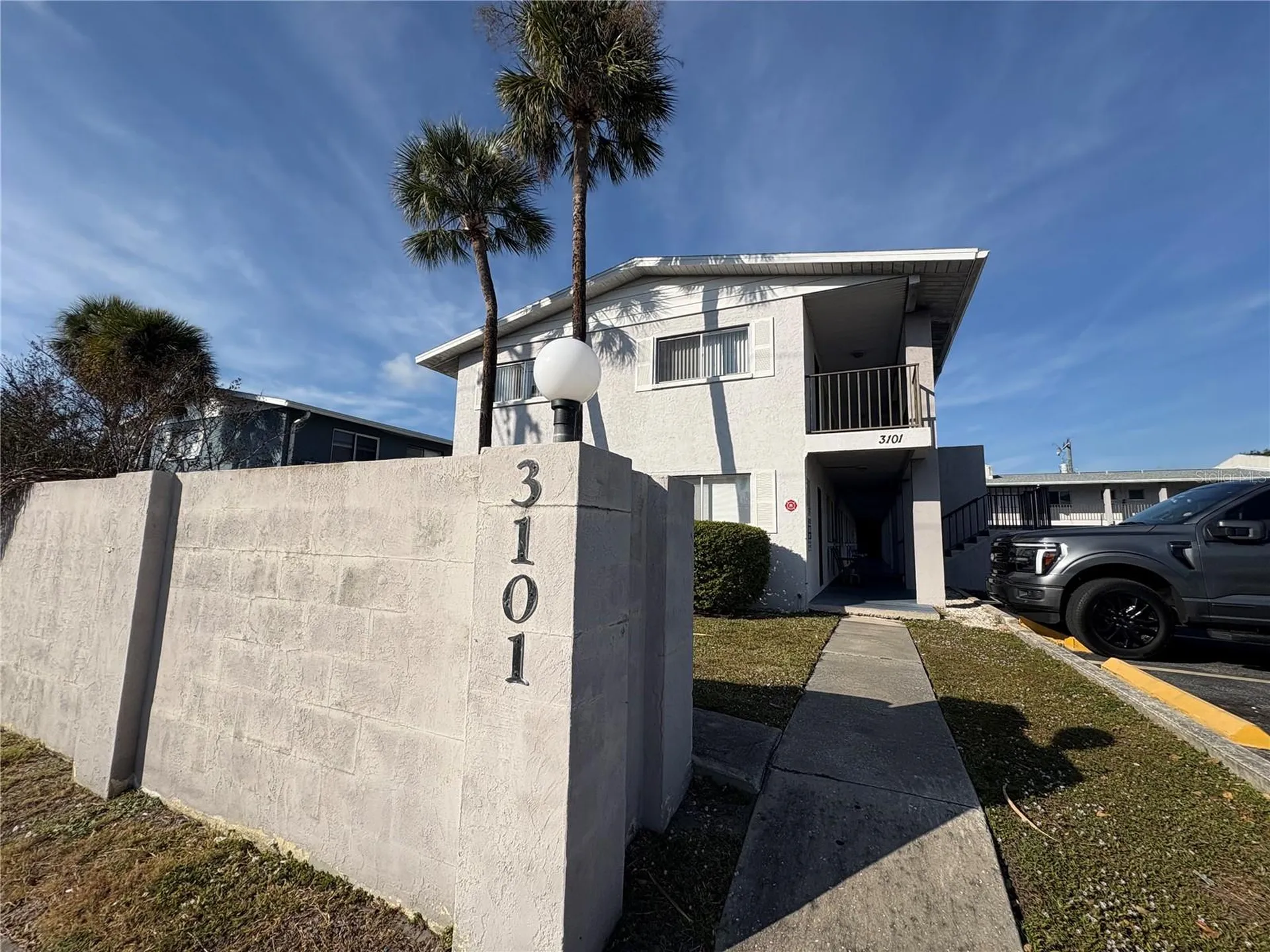 3101 Bee Ridge Road Sarasota FL 34239