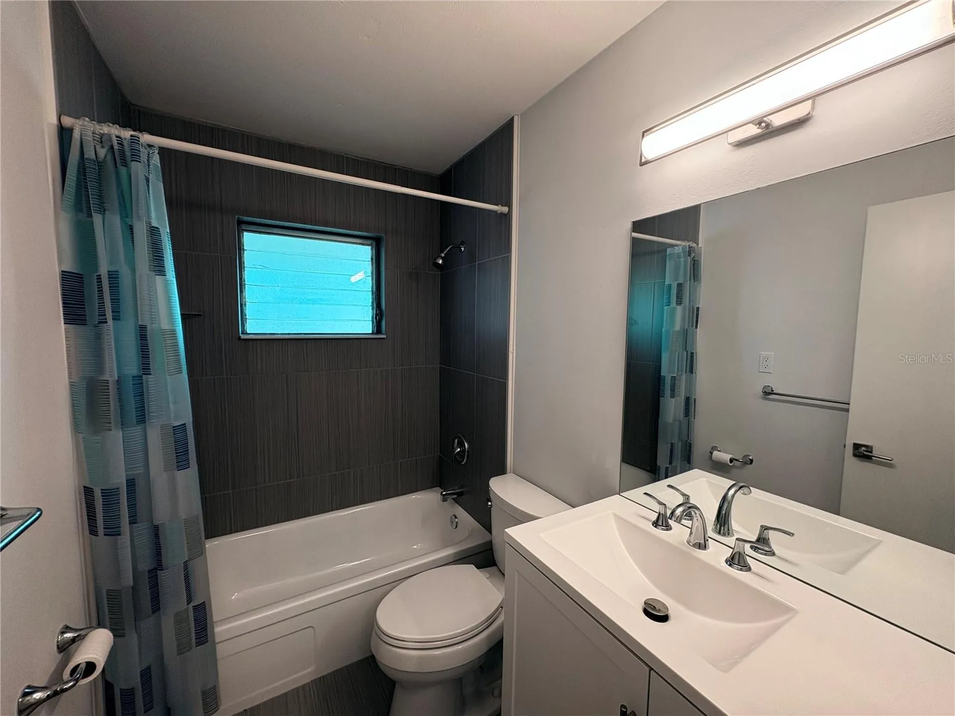 3101 Bee Ridge Road Sarasota FL 34239