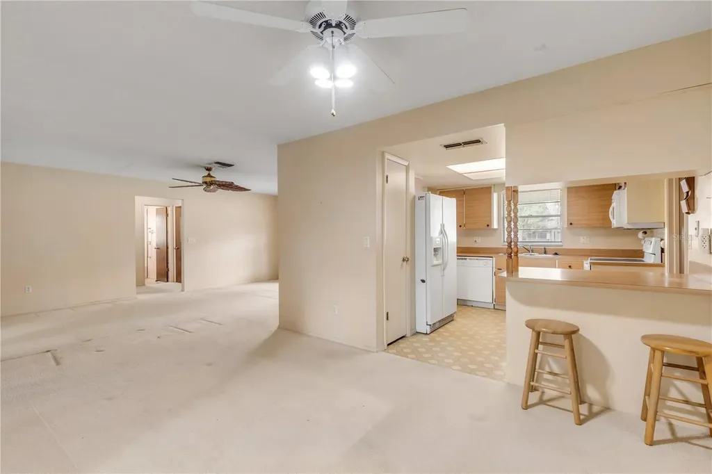 805 S Cooper Street New Smyrna Beach FL 32169