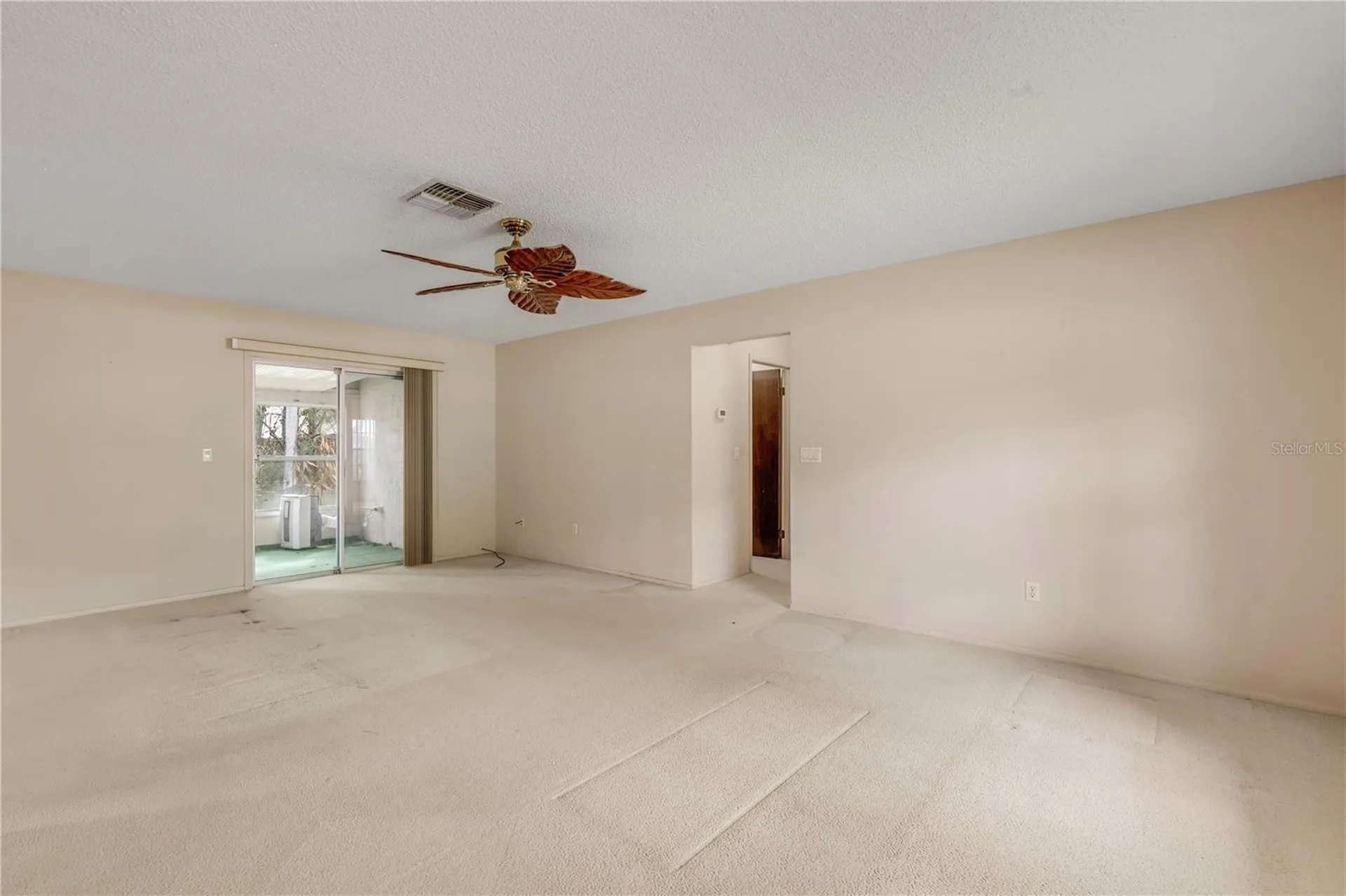 805 S Cooper Street New Smyrna Beach FL 32169