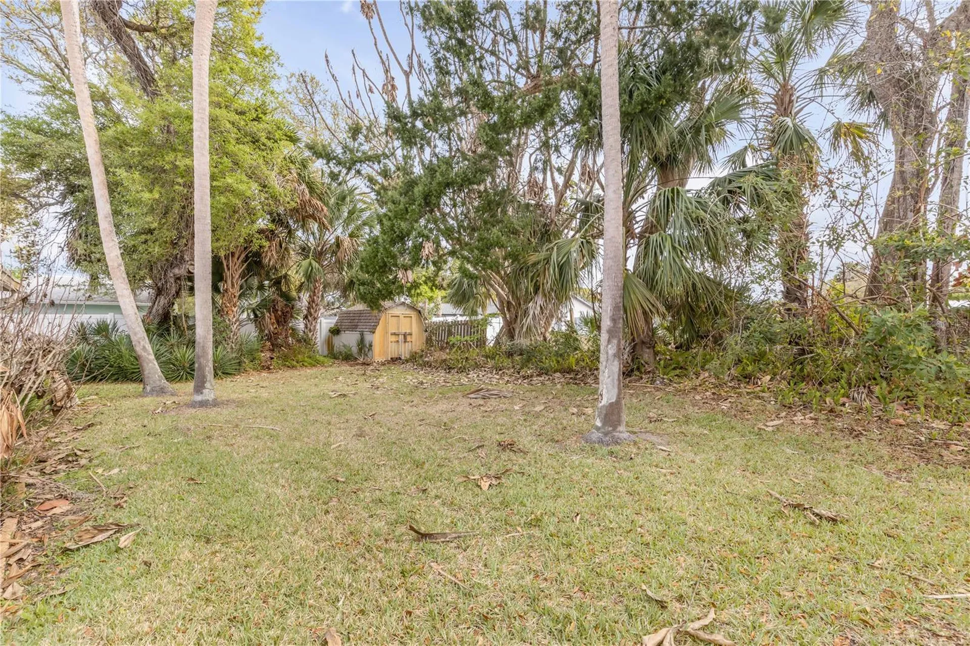 805 S Cooper Street New Smyrna Beach FL 32169