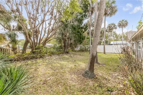805 S Cooper Street New Smyrna Beach FL 32169