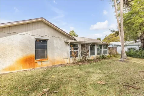 805 S Cooper Street New Smyrna Beach FL 32169
