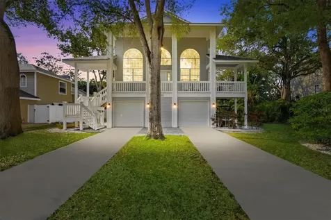 385 N Carolina Avenue Palm Harbor FL 34683