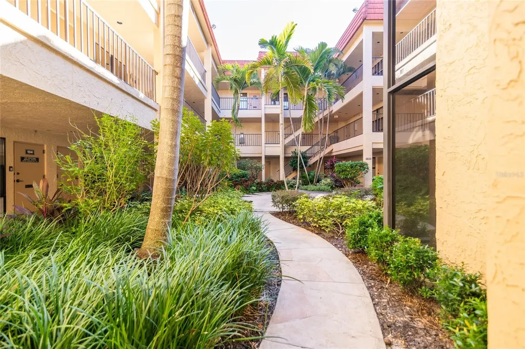 2650 Bahia Vista Street Sarasota FL 34239