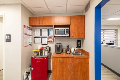 2650 Bahia Vista Street Sarasota FL 34239