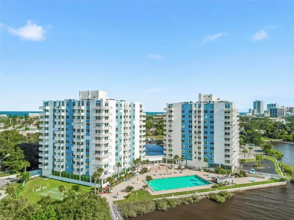 925 N Halifax Avenue Daytona Beach FL 32118