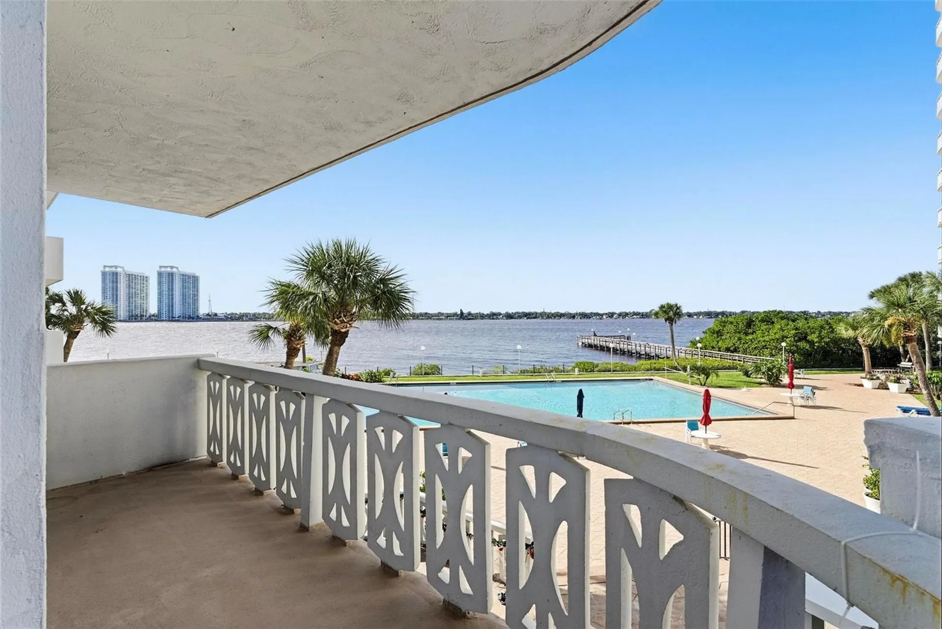 925 N Halifax Avenue Daytona Beach FL 32118