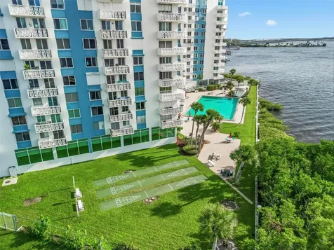 925 N Halifax Avenue Daytona Beach FL 32118