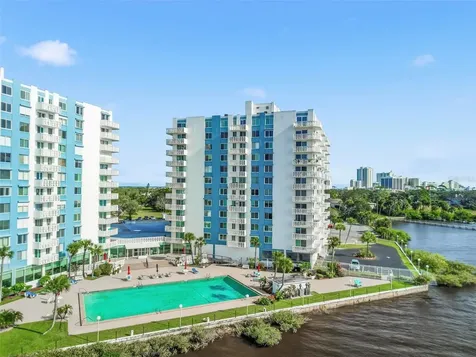 925 N Halifax Avenue Daytona Beach FL 32118