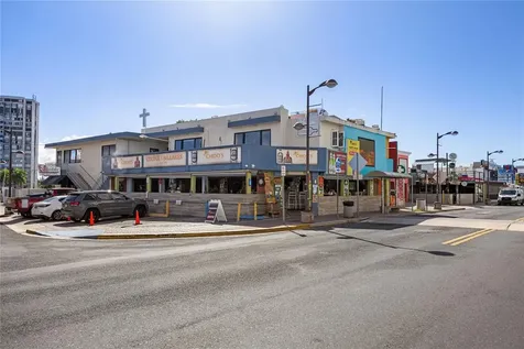 5916 Av. Isla Verde Carolina PR 00979