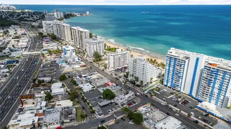 5916 Av. Isla Verde Carolina PR 00979