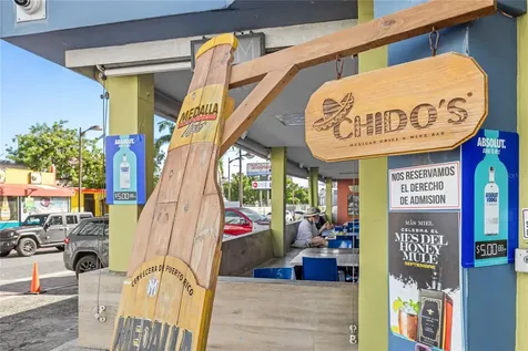 5916 Av. Isla Verde Carolina PR 00979