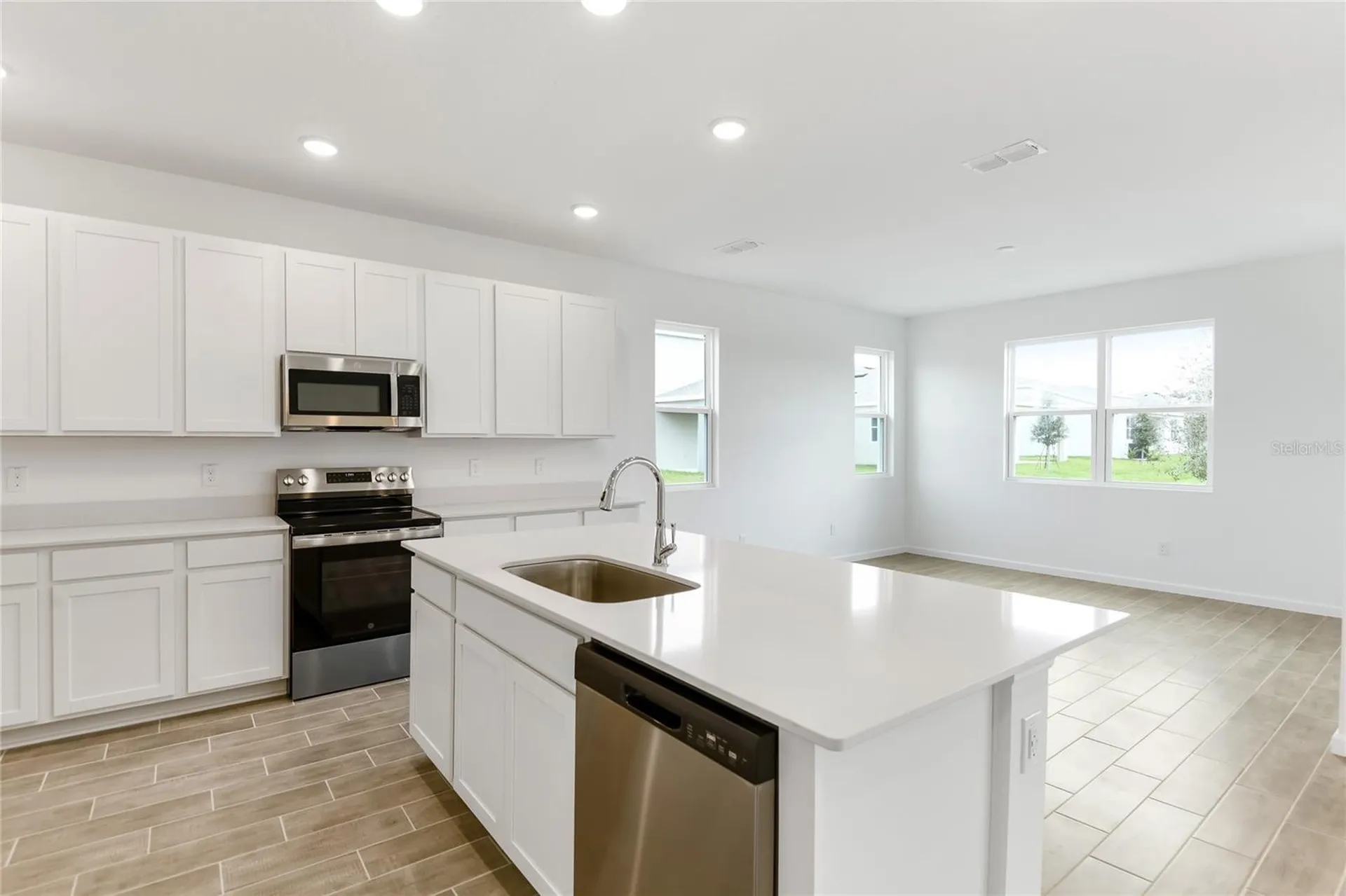 1775 Carnelian Street Deland FL 32720