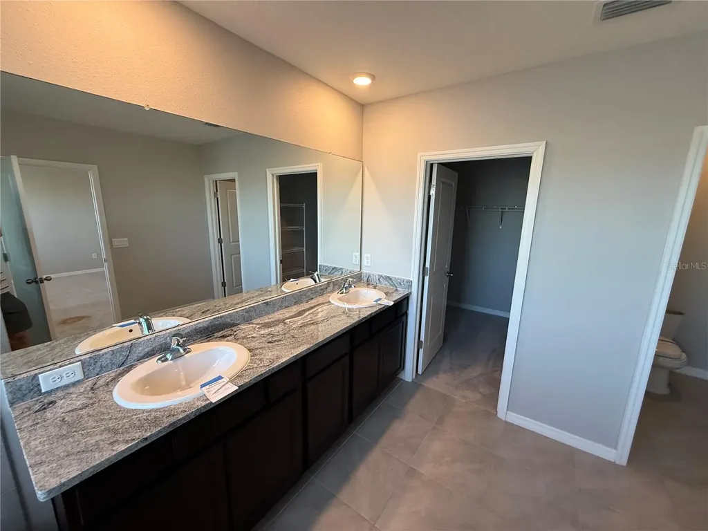 5126 Jackel Chase Drive Wimauma FL 33598