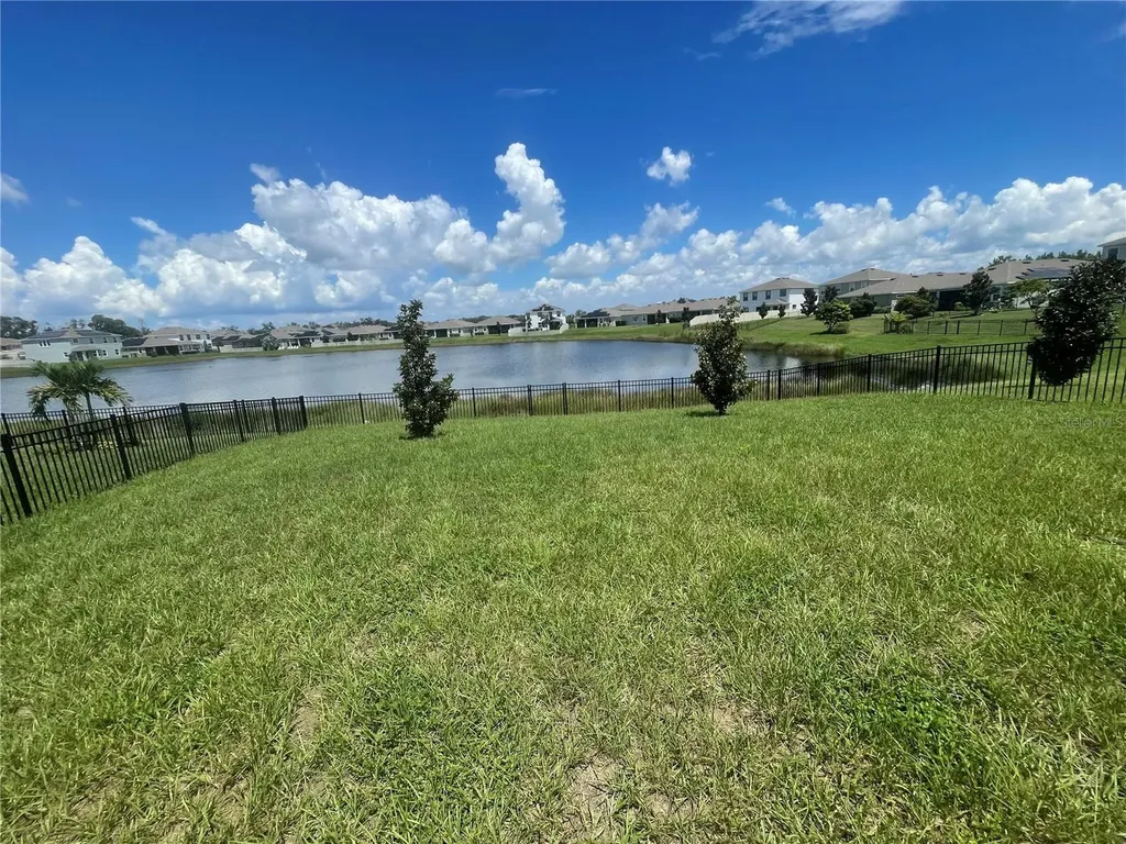 5126 Jackel Chase Drive Wimauma FL 33598